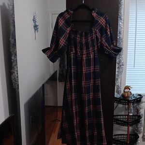 Plaid Dress with Ruffle Sleeves